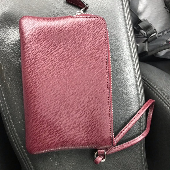 Coach wristlet - Picture 2 of 3